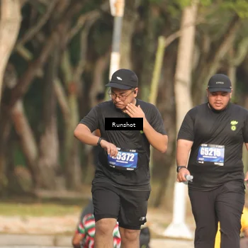 Runner Photo 5634868