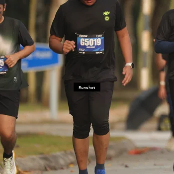Runner Photo 5635012