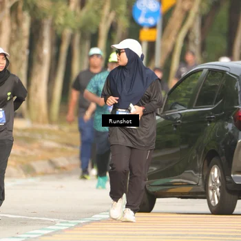 Runner Photo 5635054