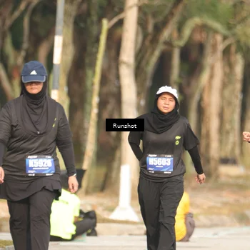 Runner Photo 5635056