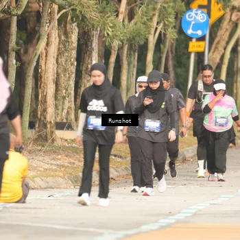 Runner Photo 5635090