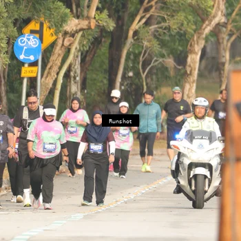 Runner Photo 5635092