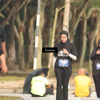 Runner Photo 5635123