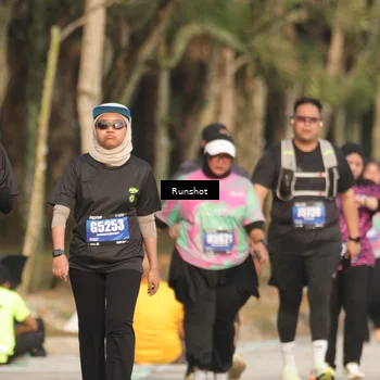 Runner Photo 5635145