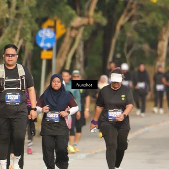 Runner Photo 5635148