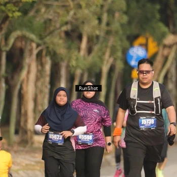 Runner Photo 5635156