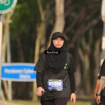 Runner Photo 5635160