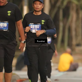 Runner Photo 5635178