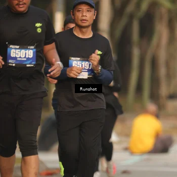 Runner Photo 5635245