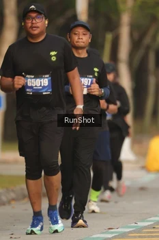 Runner Photo 5635278