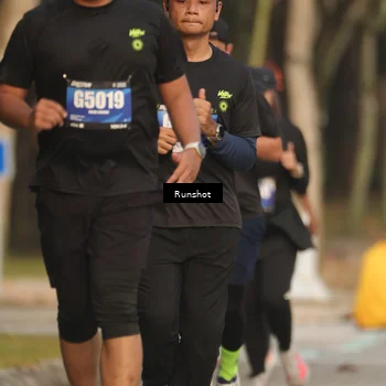 Runner Photo 5635321