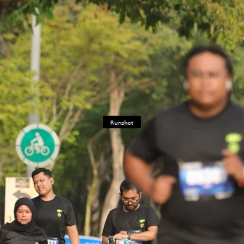 Runner Photo 5635335