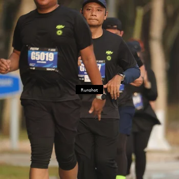 Runner Photo 5635337