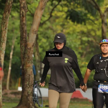 Runner Photo 5635345