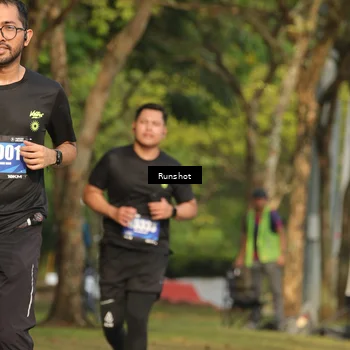 Runner Photo 5635348