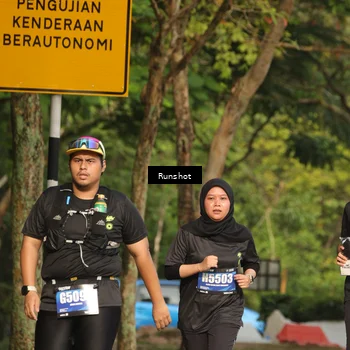 Runner Photo 5635350