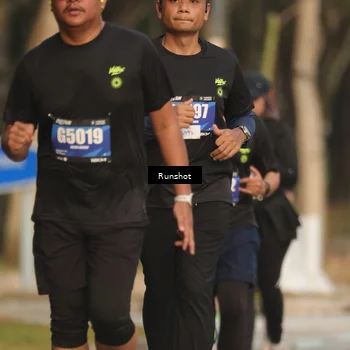 Runner Photo 5635399