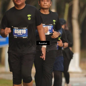 Runner Photo 5635411