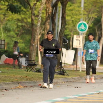 Runner Photo 5635440