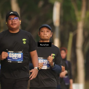 Runner Photo 5635454
