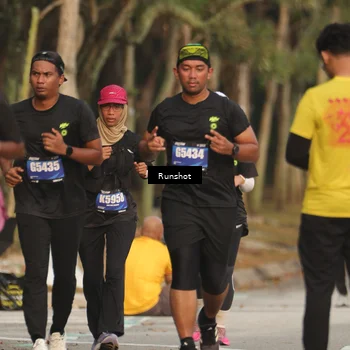 Runner Photo 5635479