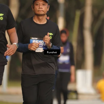 Runner Photo 5635534