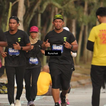 Runner Photo 5635580