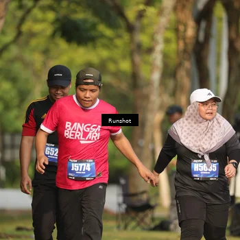Runner Photo 5635625