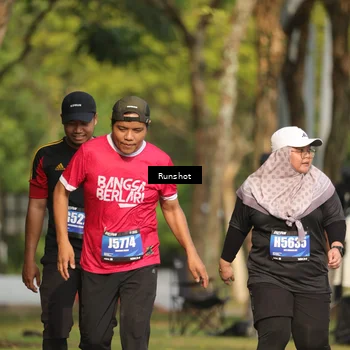 Runner Photo 5635627