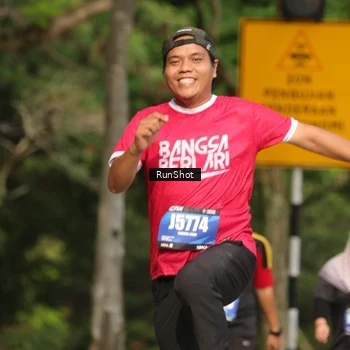 Runner Photo 5635642