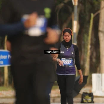 Runner Photo 5635645