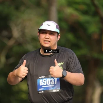 Runner Photo 5635786