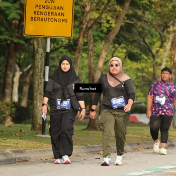 Runner Photo 5635817