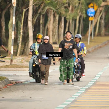 Runner Photo 5635865