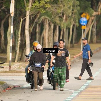 Runner Photo 5635887