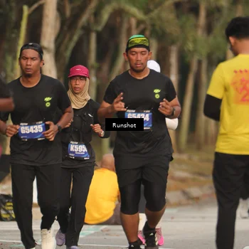 Runner Photo 5635912