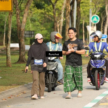 Runner Photo 5636024