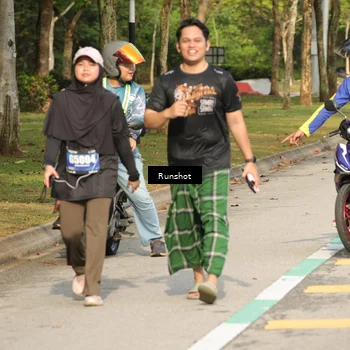 Runner Photo 5636069