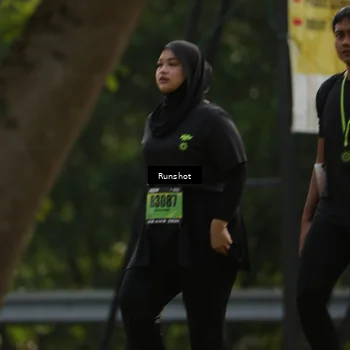 Runner Photo 5636115