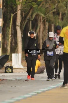 Runner Photo 5636302