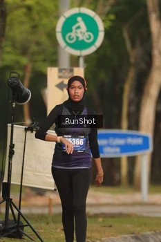 Runner Photo 5636467