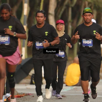 Runner Photo 5636578