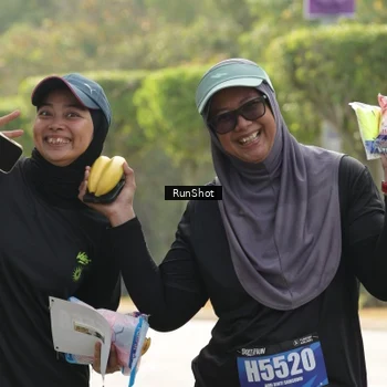 Runner Photo 5636597