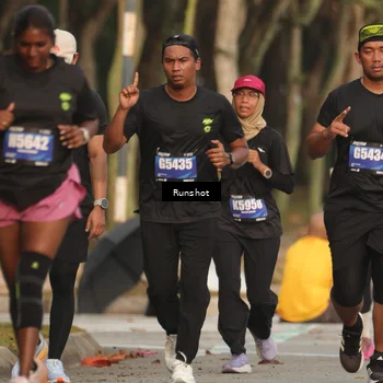 Runner Photo 5636958