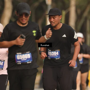 Runner Photo 5636967
