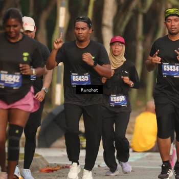 Runner Photo 5636972