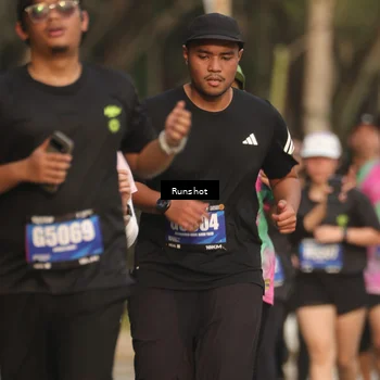 Runner Photo 5636992
