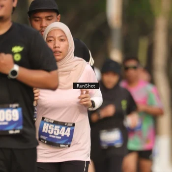 Runner Photo 5636997