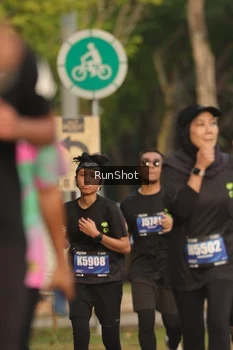 Runner Photo 5637011