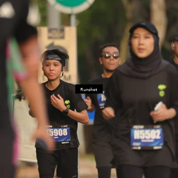 Runner Photo 5637018